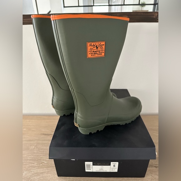 Ralph Lauren Rainboots - Picture 1 of 3
